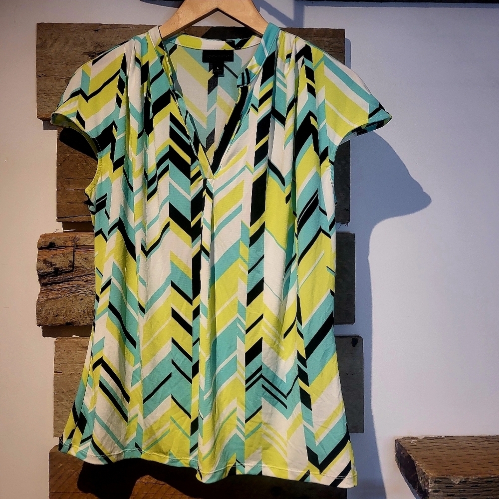 Worthington Chevron Patterned Women's Top - Multicolor